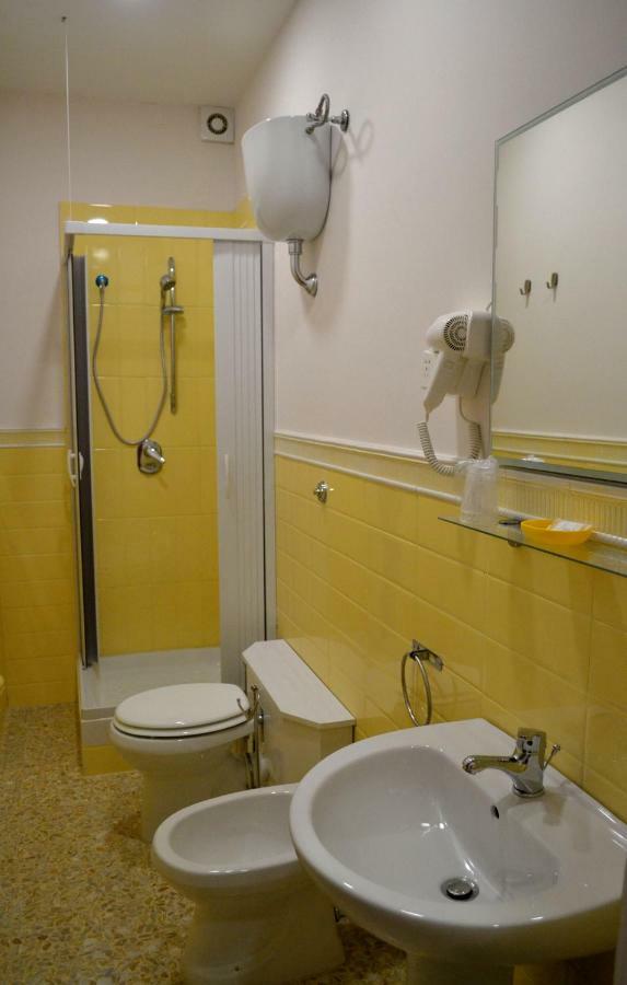 Le Sirene Hotell Napoli Eksteriør bilde